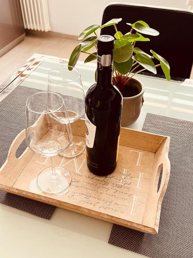 Denis Apartament 투르다 외부 사진